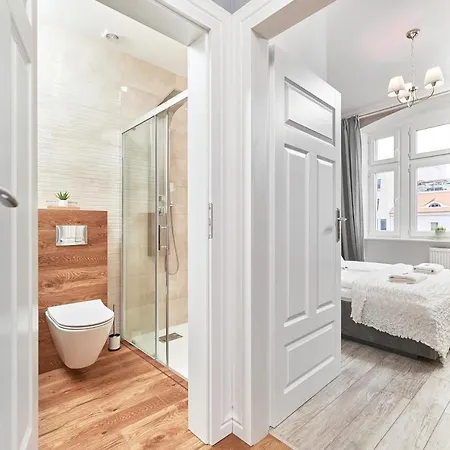 Bialoskornicza 250m To The Market Square By Renters Appartamento Breslavia