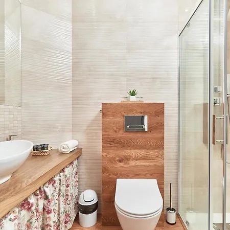 Bialoskornicza 250m To The Market Square By Renters Apartment *
