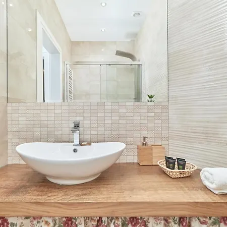 Apartment Bialoskornicza 250m To The Market Square By Renters Wroclaw