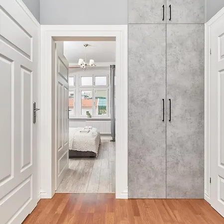 Bialoskornicza 250m To The Market Square By Renters Appartamento Breslavia